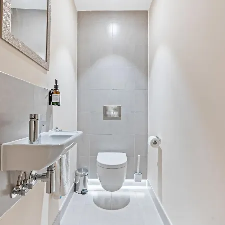 York Residence - Sleeps 4 - 2Bed - 2Bath Апартаменты