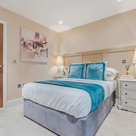 York Residence - Sleeps 4 - 2Bed - 2Bath