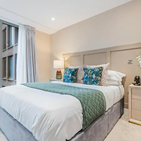 York Residence - Sleeps 4 - 2Bed - 2Bath *